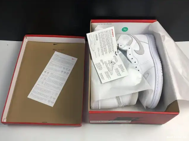 Retro BQ4422-100 85 High Jordan Neutral Grey 1 Air 0508